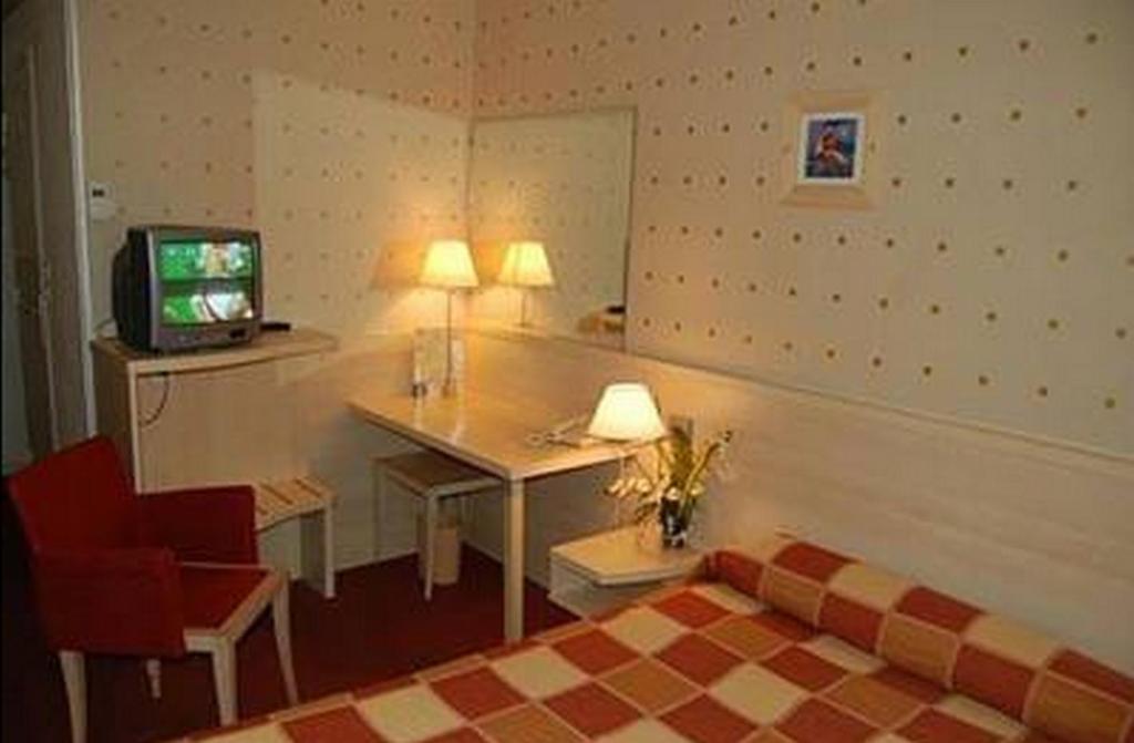 Hotel Athena Part-Dieu Lyon Habitación foto